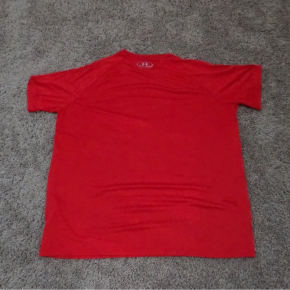 Under Armour Dry Fit T-Shirt - Picture 2 of 3